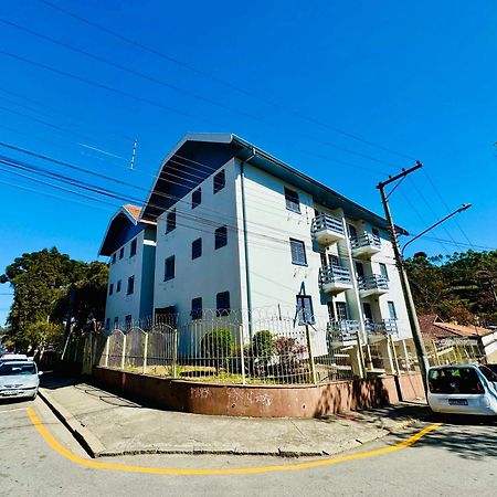 Apartamento Brigadeiro Jordao Кампус-ду-Жордау Экстерьер фото